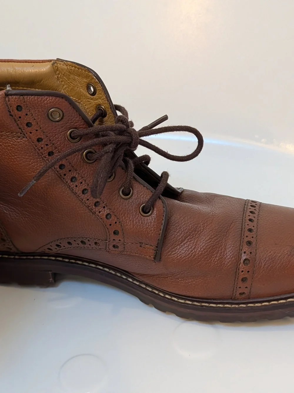 Florsheim Men's Brown Leather Cap-Toe Lace-Up Boots, Size 10.5